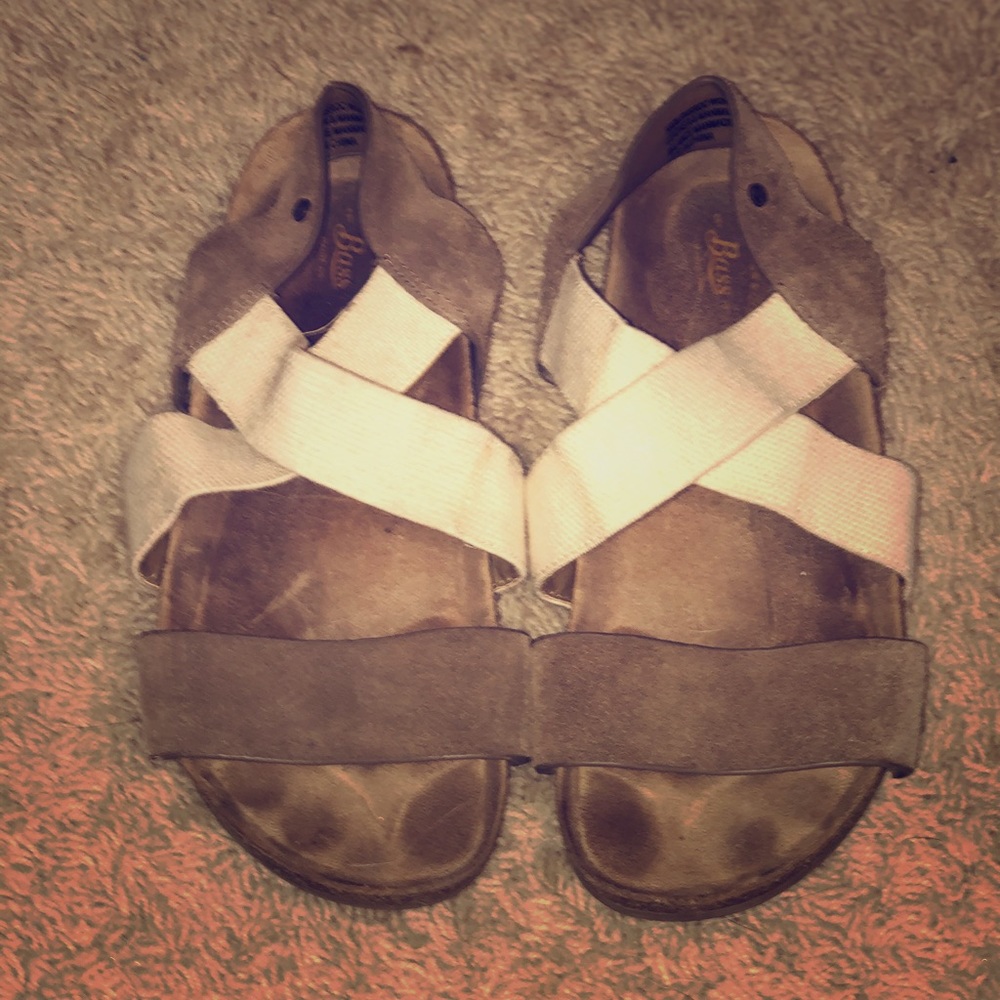 Sandals - Picture 1 of 3